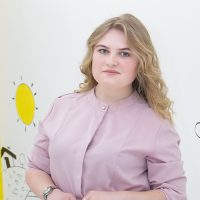 Золотарева Кристина Юрьевна - учитель-логопед в филиале на ул. Шишкова, 107а