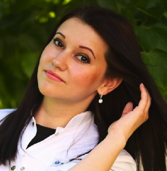 Полякова Кристина Николаевна - неонатолог, педиатр службы помощи на дом медицинского центра "Здоровый ребенок".