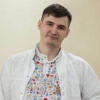 Кораблёв Владимир Александрович - детских хирург. Ведет прием в филиале медицинского центра «Здоровый ребенок» в Новой Усмани, площадь Малевича, 2 и на Лизюкова, 24.