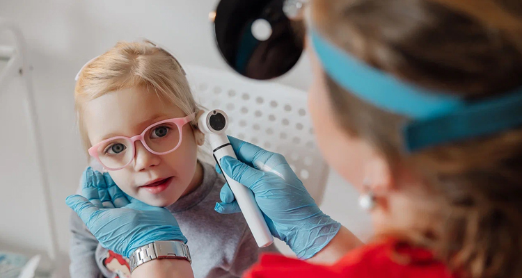 ЛОР-врачи, сурдологи в медицинском центре "Здоровый ребенок" на ул. Загоровского, 13/1