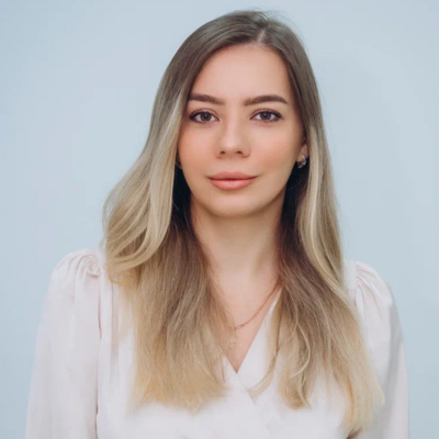 Гоптарева Юлия Сергеевна - дефектолог, нейропсихолог, специалист БОС и БАК терапии в Центре нейрофизиологии и реабилитации "Здоровый ребенок" на ул. Лизюкова, 24.