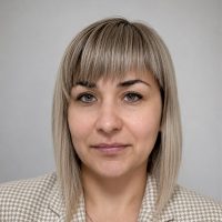 Гусева Вероника Анатольевна - логопед в Центре нейропсихологии и коррекции речи "Здоровый ребенок" на ул. Лизюкова, 24. Запись по тел. 2000-451